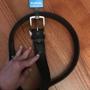 Columbia black men’s belt 36. New